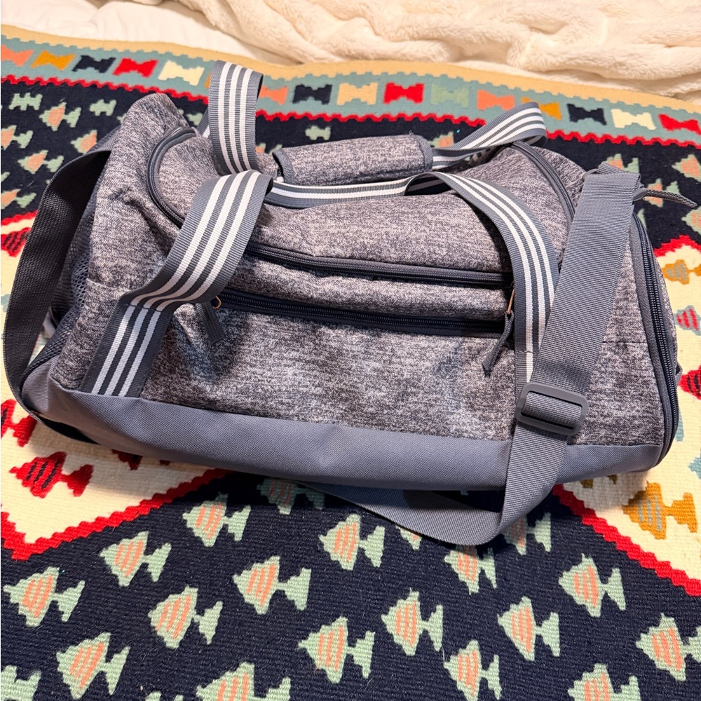 Adidas Squad 5 Duffel Bag in the Jersey Onix Grey color with rose gold logo - Picture 7 of 11